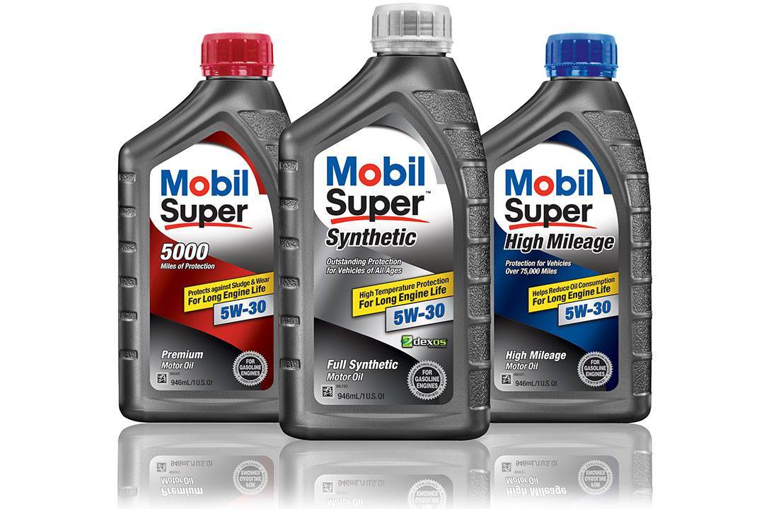 Outstanding Protection for Vehicles of All Ages, High Temperature Protection, For Long Engine Life, Full Synthetic Motor Oil, 5000 Miles of Protection, Protects against Sludge & Wear, Premium Motor Oil, 946mL/1U.S. Qt, Helps Reduce Oil Consumption, Protection for Vehicles Over 75000 Miles, 5W-30, High Mileage Motor Oil